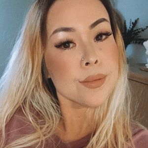 Meet your Posher, Risa